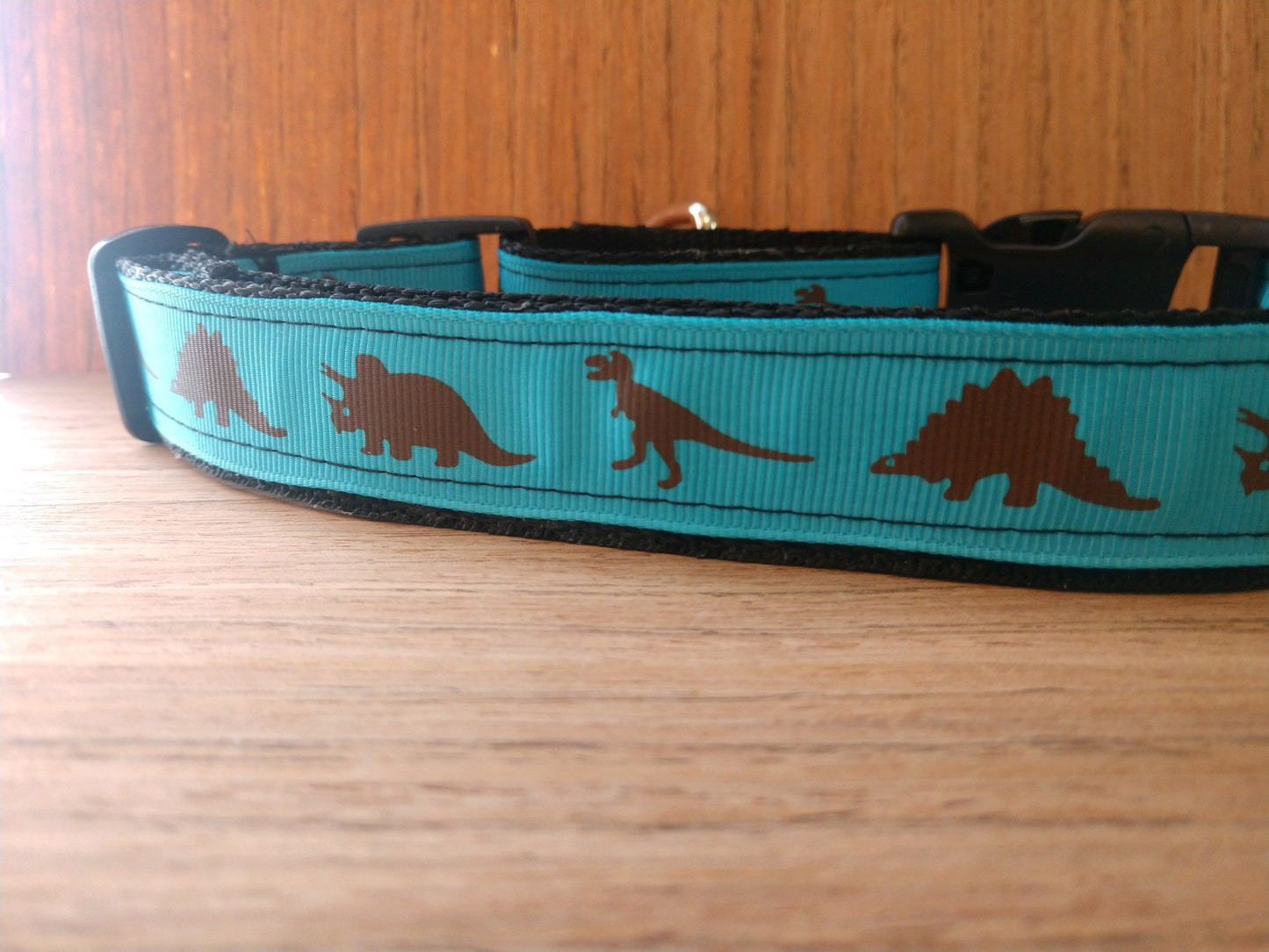 Collar/ Large/ Medium/ Blue Dinosaur