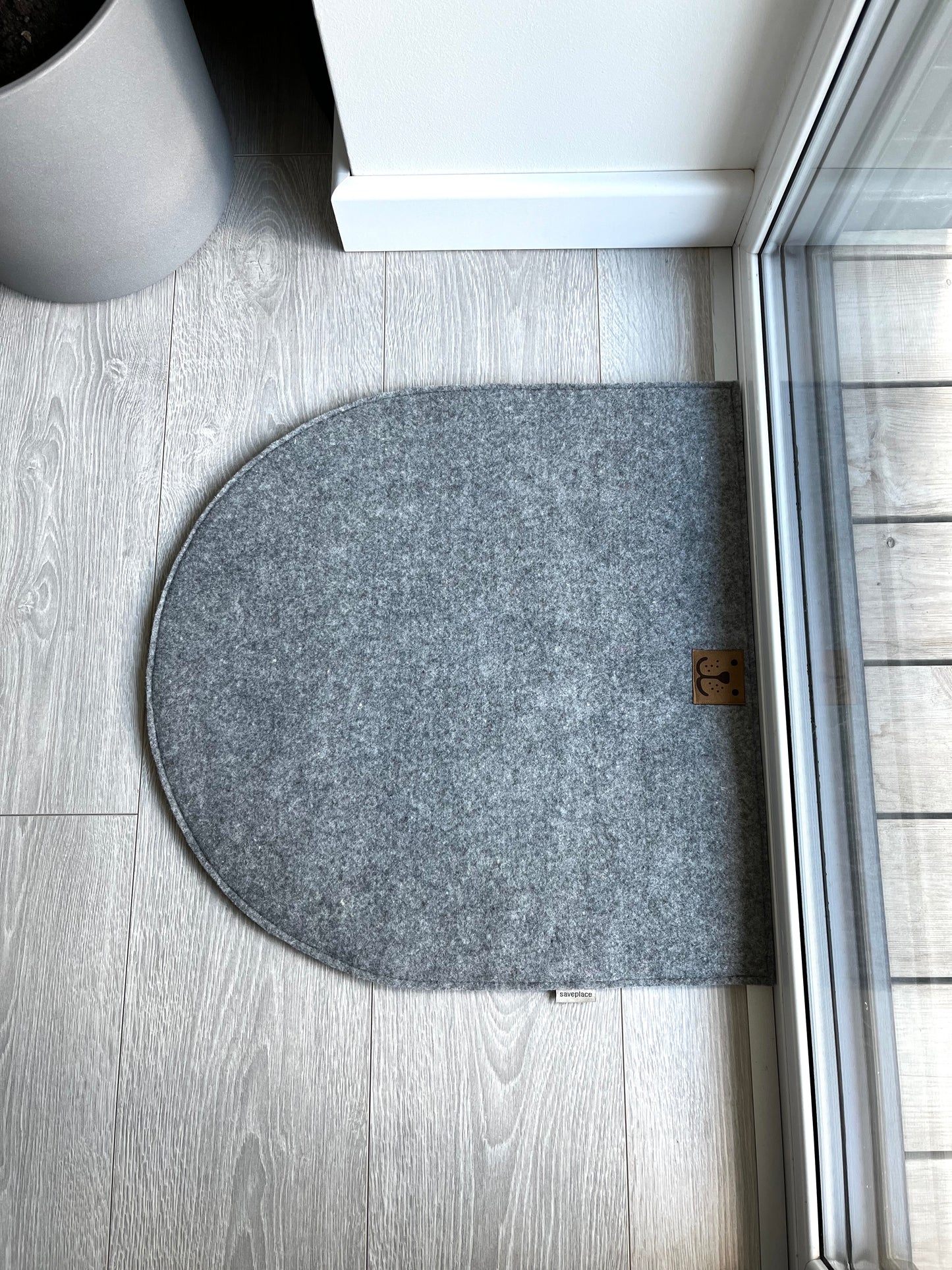 Saveplace® Pet Mat-Bed ‘MOON’ – 2 Sizes, Gray